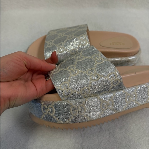 GG Slides - Picture 9 of 10